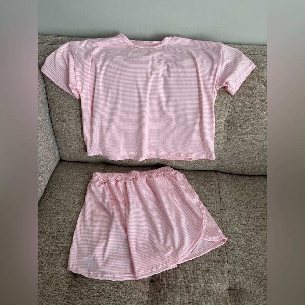 NWOT Women's Pink Striped Sleep Short Set